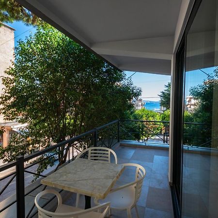 Hotel Lili-1 Sarande Exterior photo