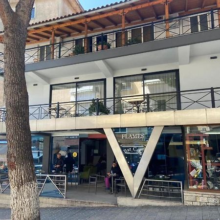 Hotel Lili-1 Sarande Exterior photo